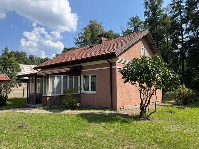 dom wolnostojący, 4 pokoje Legacz