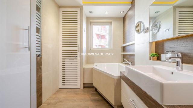 Mieszkanie 4-pokojowe Kraków Grzegórzki, ul. Fiołkowa. Zdjęcie 8