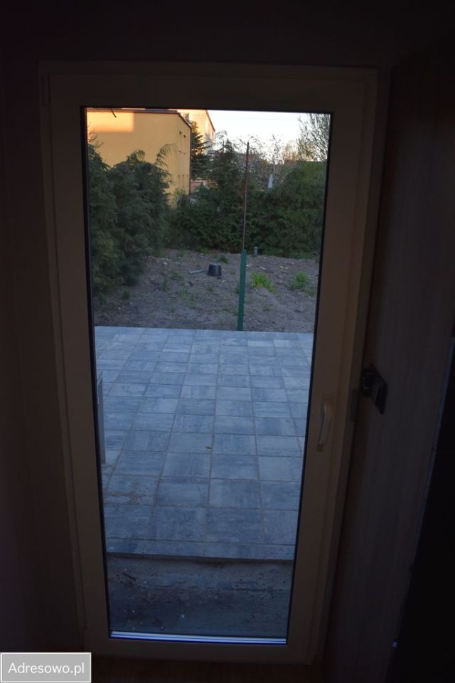 bliźniak, 2 pokoje Rów. Zdjęcie 3