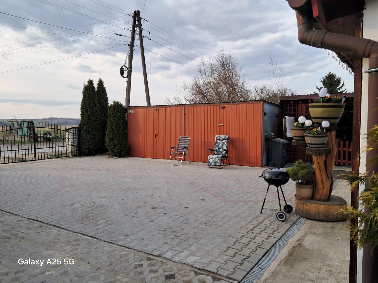 dom wolnostojący, 2 pokoje Tarnogóra, ul. Wielka. Zdjęcie 3