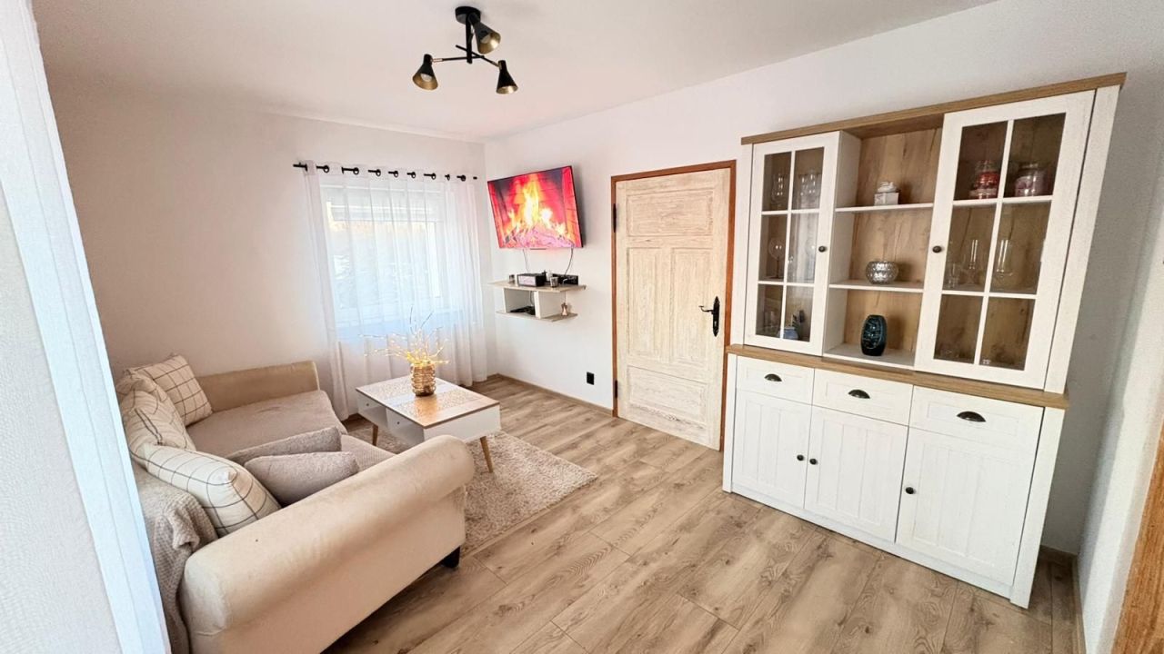 Mieszkanie 3-pokojowe Ostróda, ul. Stefana Jaracza. Zdjęcie 1