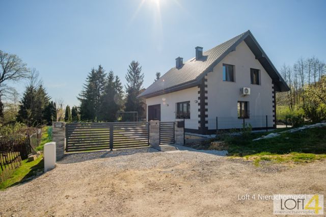 dom wolnostojący, 6 pokoi Skrzyszów. Zdjęcie 3