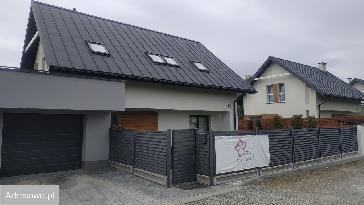 bliźniak, 5 pokoi Krosno Guzikówka, ul. Stefana Batorego