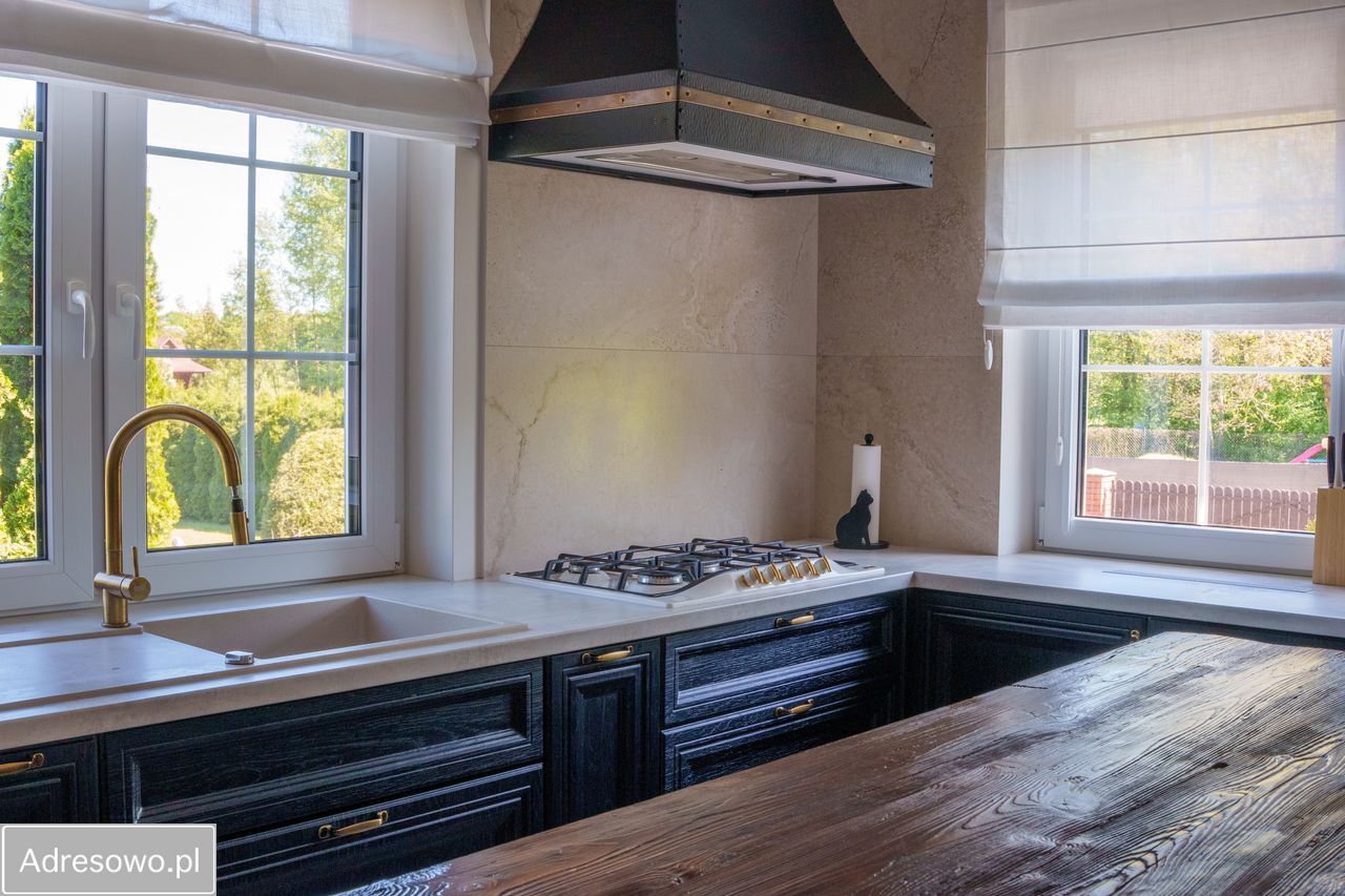 dom wolnostojący, 5 pokoi Grabina. Zdjęcie 10