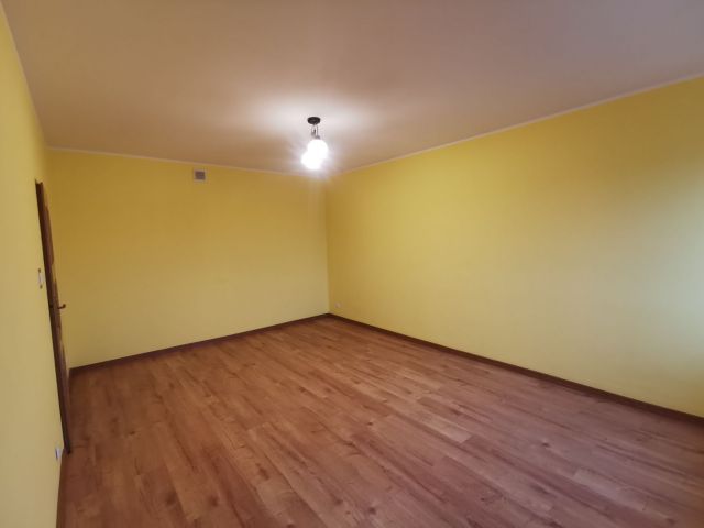 Mieszkanie 2-pokojowe Złotów. Zdjęcie 3