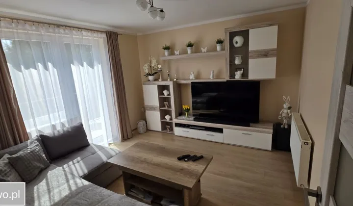 Mieszkanie 3-pokojowe Różyny