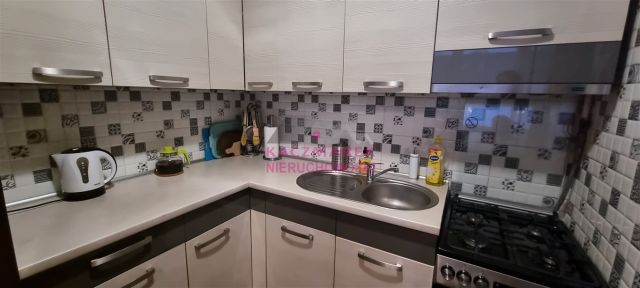 Mieszkanie 4-pokojowe Jawiszowice. Zdjęcie 2