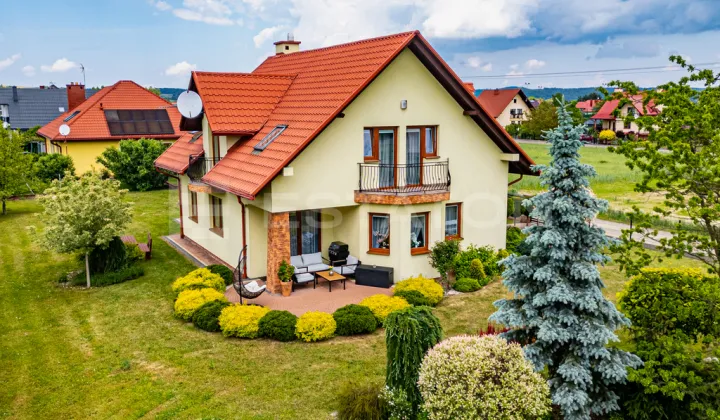 dom wolnostojący, 5 pokoi Dynów, ul. 1 Maja