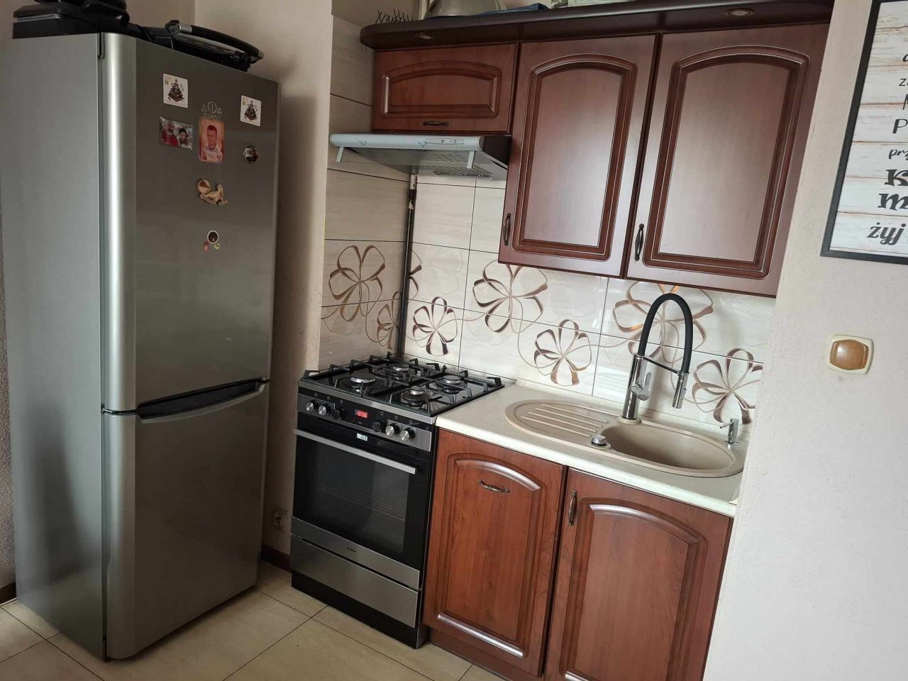 Mieszkanie 3-pokojowe Katowice Zawodzie, al. Walentego Roździeńskiego. Zdjęcie 2