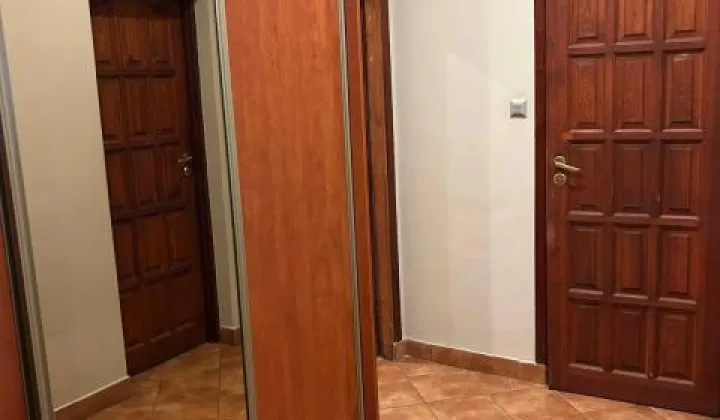 Mieszkanie 4-pokojowe Warszawa Zacisze