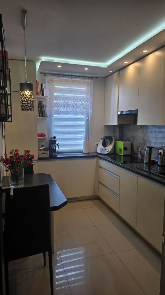 Mieszkanie 2-pokojowe Kraków Podgórze, ul. Marii i Bolesława Wysłouchów. Zdjęcie 3