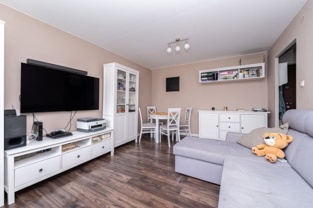 Mieszkanie 3-pokojowe Warszawa Bemowo, ul. Puszczy Solskiej. Zdjęcie 2