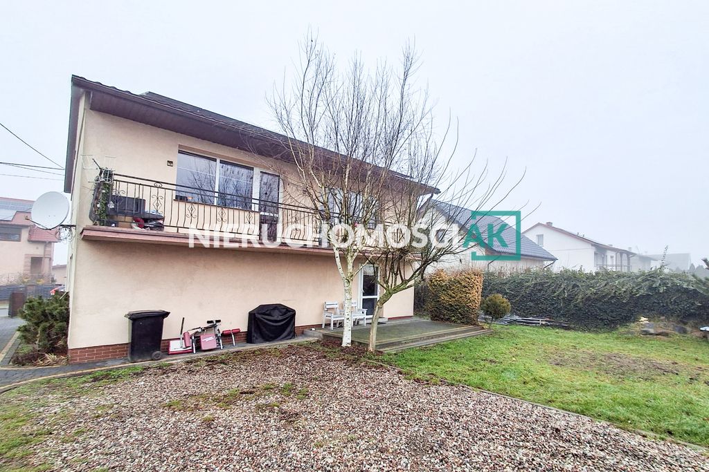 dom wolnostojący, 5 pokoi Lubstów. Zdjęcie 3