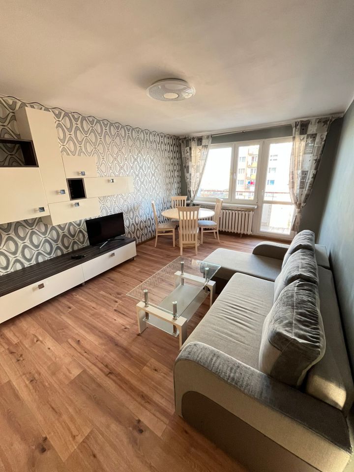 Mieszkanie 3-pokojowe Piła Jadwiżyn, ul. Śniadeckich. Zdjęcie 3