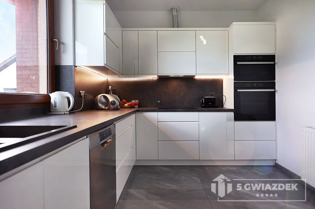 dom wolnostojący, 5 pokoi Szczecinek, ul. Marii Dąbrowskiej. Zdjęcie 4