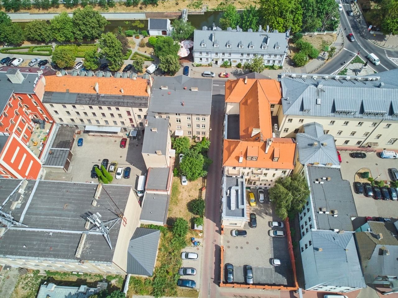 kamienica, 20 pokoi Kalisz Centrum, al. Wolności. Zdjęcie 5