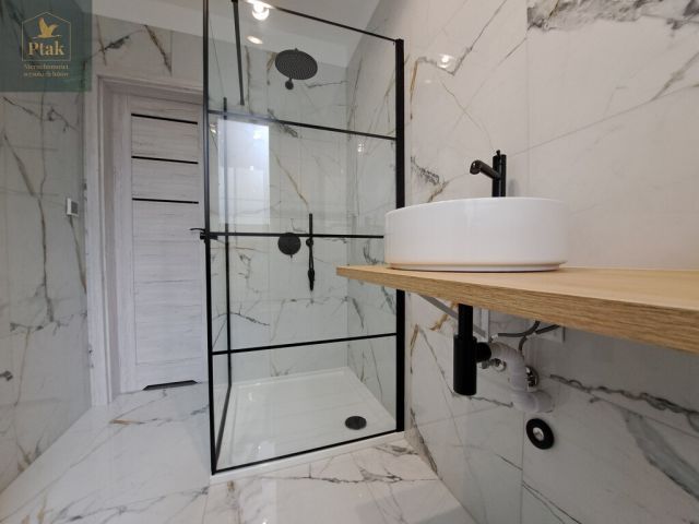 Mieszkanie 2-pokojowe Poznań, ul. Poznańska. Zdjęcie 2