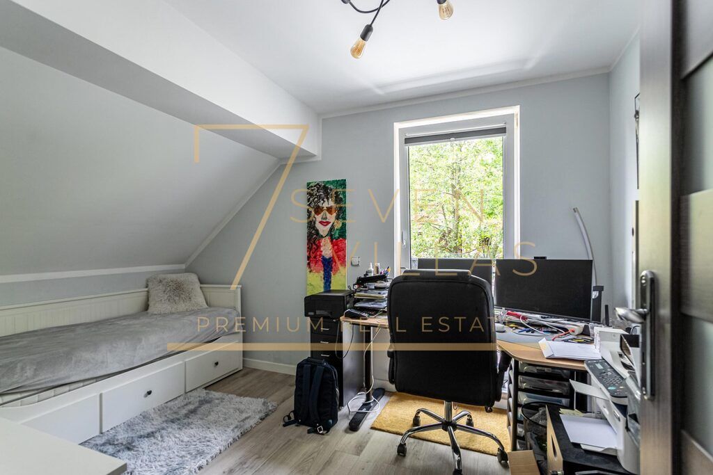 bliźniak, 6 pokoi Łazy. Zdjęcie 10