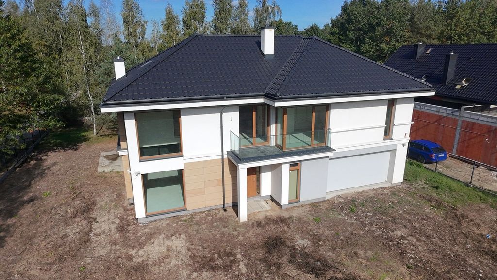 dom wolnostojący, 5 pokoi Złotokłos. Zdjęcie 4