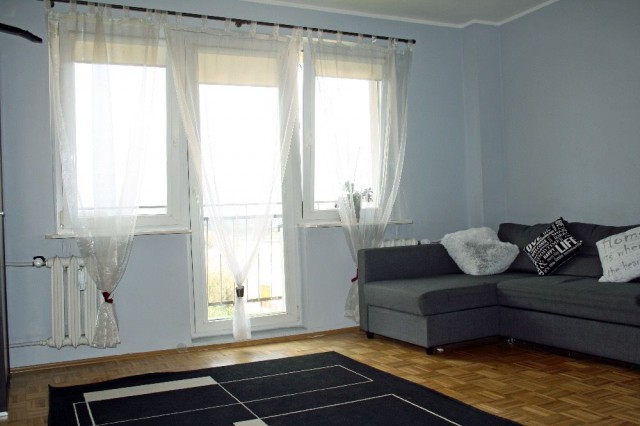 Mieszkanie 3-pokojowe Piotrków Trybunalski, ul. Marii Konopnickiej. Zdjęcie 1