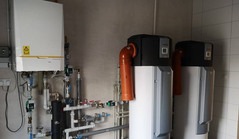 Nieruchomość komercyjna Gliwice, ul. Macieja Płażyńskiego. Zdjęcie 4