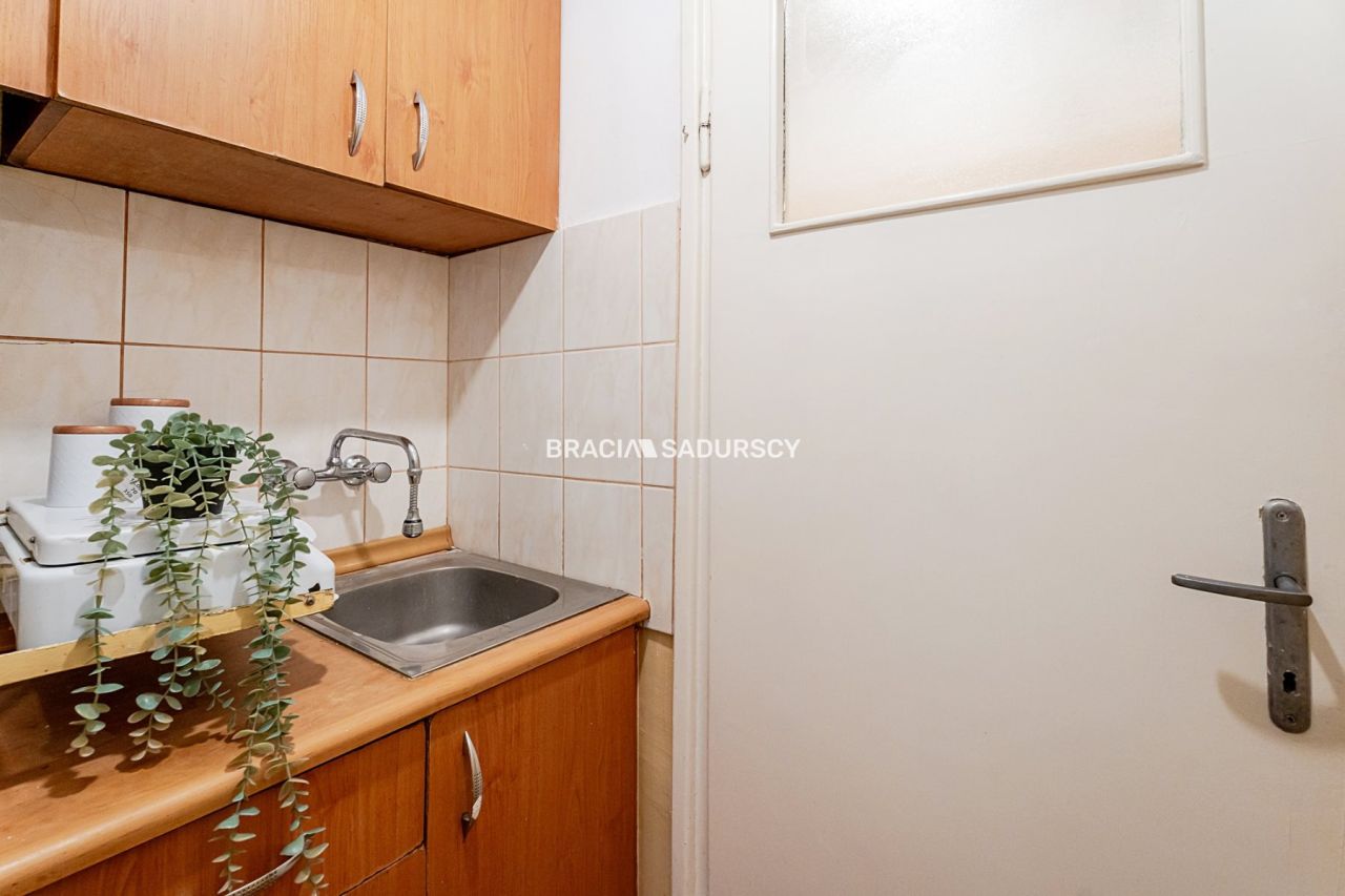 Mieszkanie 1-pokojowe Kraków Krowodrza, ul. Litewska. Zdjęcie 12