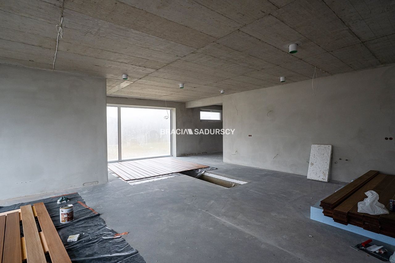 dom wolnostojący, 5 pokoi Zawada. Zdjęcie 38