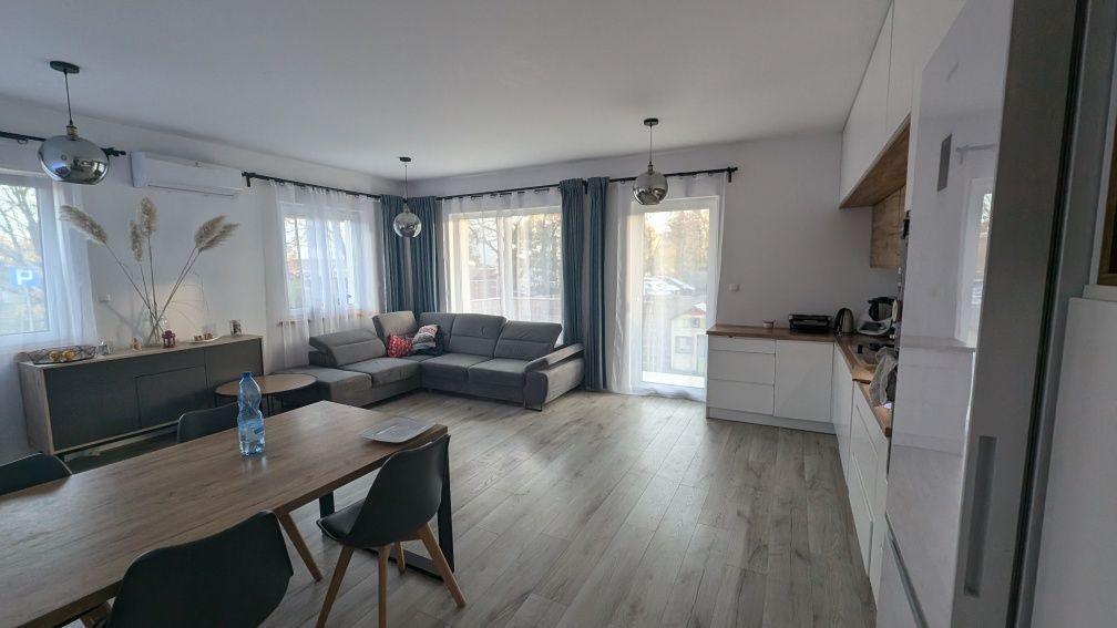 Mieszkanie 3-pokojowe Legnica. Zdjęcie 1