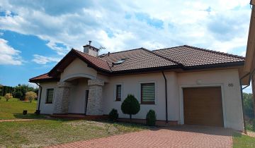 dom wolnostojący, 5 pokoi Wawrzka