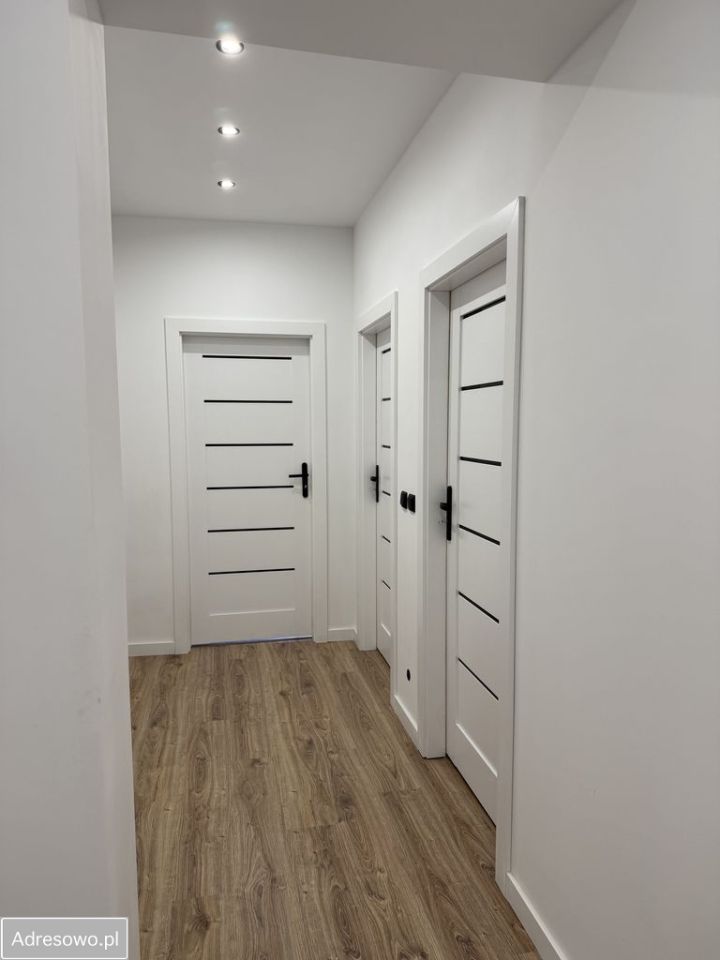 Mieszkanie 3-pokojowe Kożuchów, ul. Rynek. Zdjęcie 14