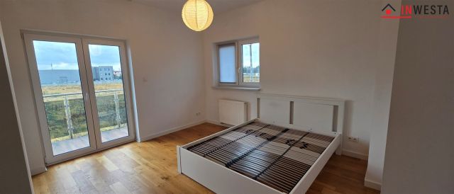 dom wolnostojący, 6 pokoi Nowa Iwiczna. Zdjęcie 9