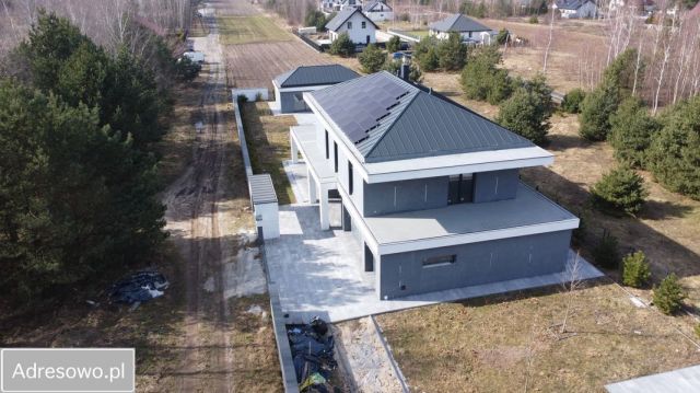 dom wolnostojący, 6 pokoi Ludwików. Zdjęcie 1