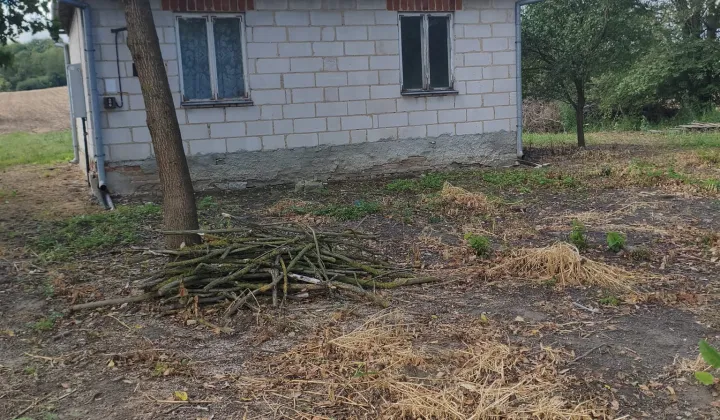 dom wolnostojący, 3 pokoje Mościska