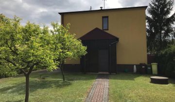 dom wolnostojący, 4 pokoje Łask, ul. 9 Maja