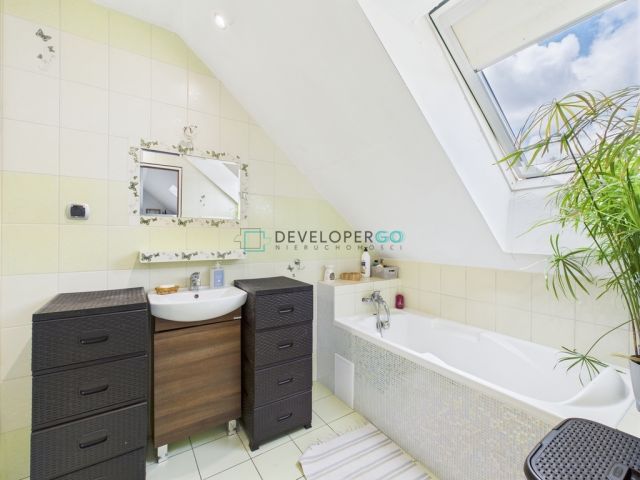 dom wolnostojący, 5 pokoi Złotoria. Zdjęcie 9