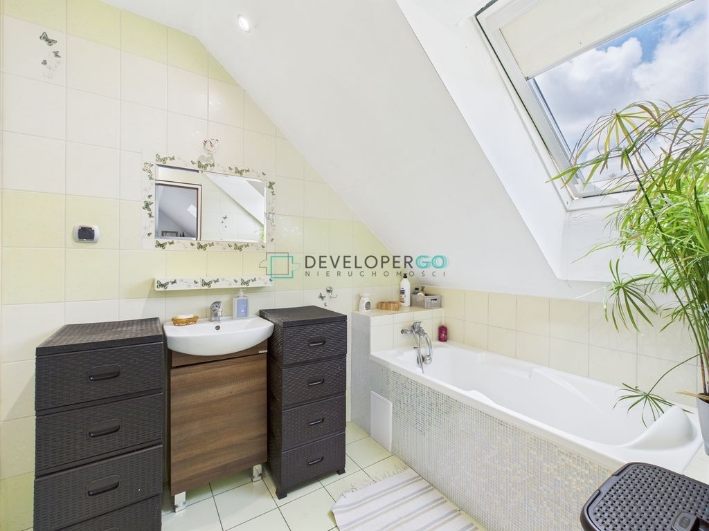 dom wolnostojący, 5 pokoi Złotoria. Zdjęcie 9