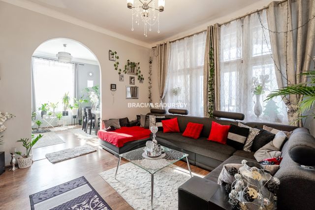 dom wolnostojący, 6 pokoi Kraków Grzegórzki, ul. gen. Józefa Sowińskiego. Zdjęcie 5