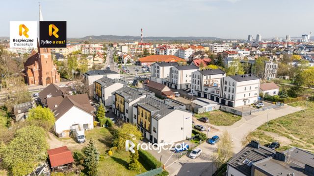 Mieszkanie 3-pokojowe Reda Centrum, ul. ks. Albina Potrackiego. Zdjęcie 1