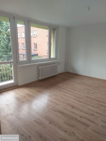 Mieszkanie 3-pokojowe Mikołów, ul. Nowa. Zdjęcie 1