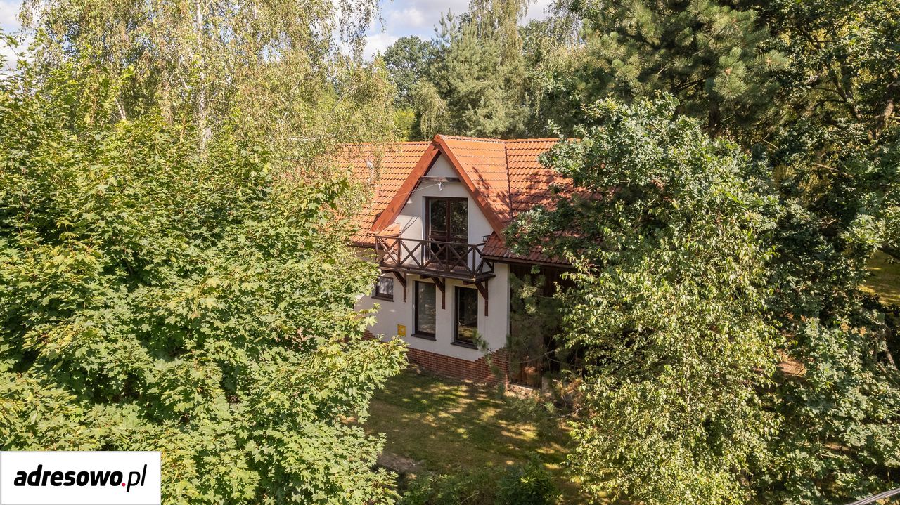 dom wolnostojący, 4 pokoje Burów. Zdjęcie 10