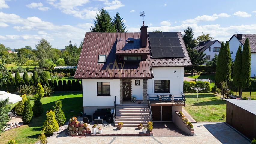 dom wolnostojący, 5 pokoi Wojnicz. Zdjęcie 2