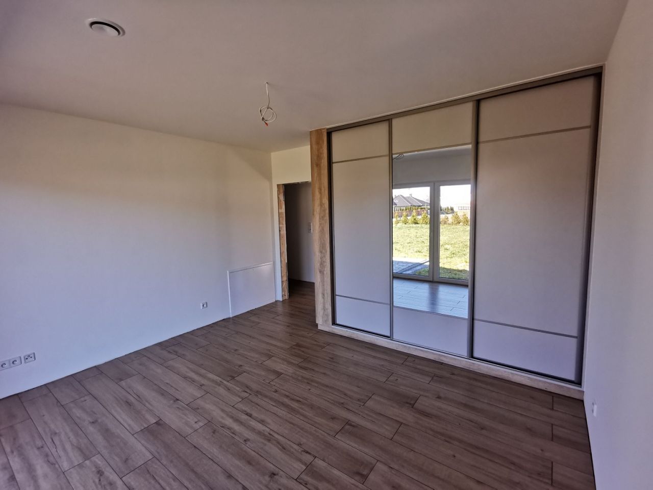 dom wolnostojący, 4 pokoje Święta. Zdjęcie 11