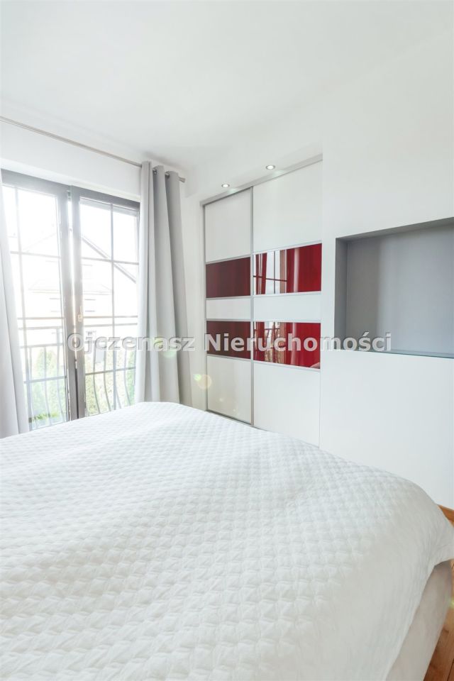 Mieszkanie 3-pokojowe Niemcz. Zdjęcie 16