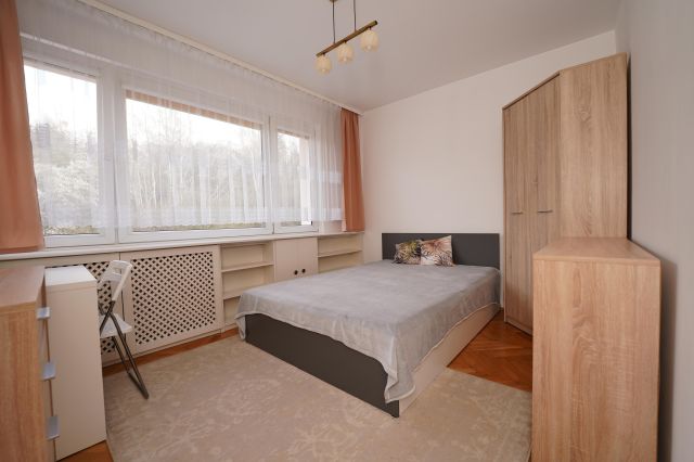 Mieszkanie 3-pokojowe Gdynia Obłuże, ul. Białowieska. Zdjęcie 4