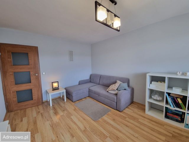 Mieszkanie 2-pokojowe Radom Gołębiów, ul. Adama Rapackiego. Zdjęcie 1