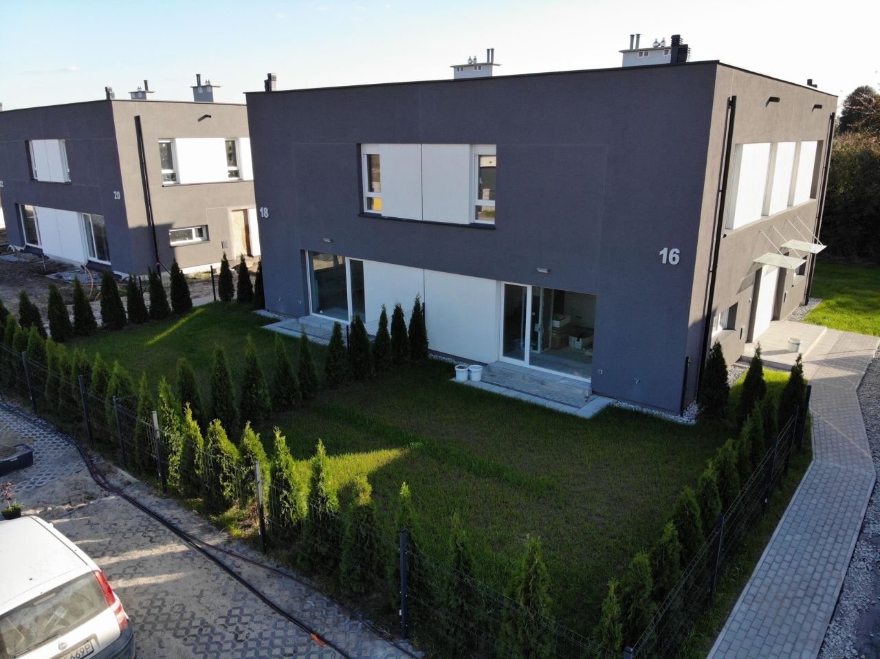 bliźniak, 4 pokoje Czerlejno, ul. Rumiankowa. Zdjęcie 2