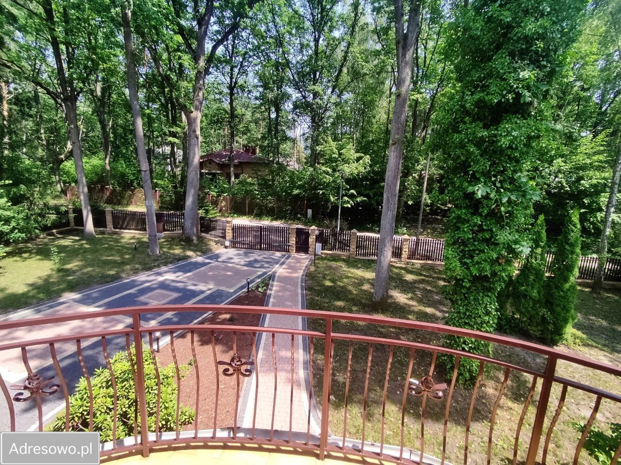 dom wolnostojący, 4 pokoje Jeziora. Zdjęcie 13