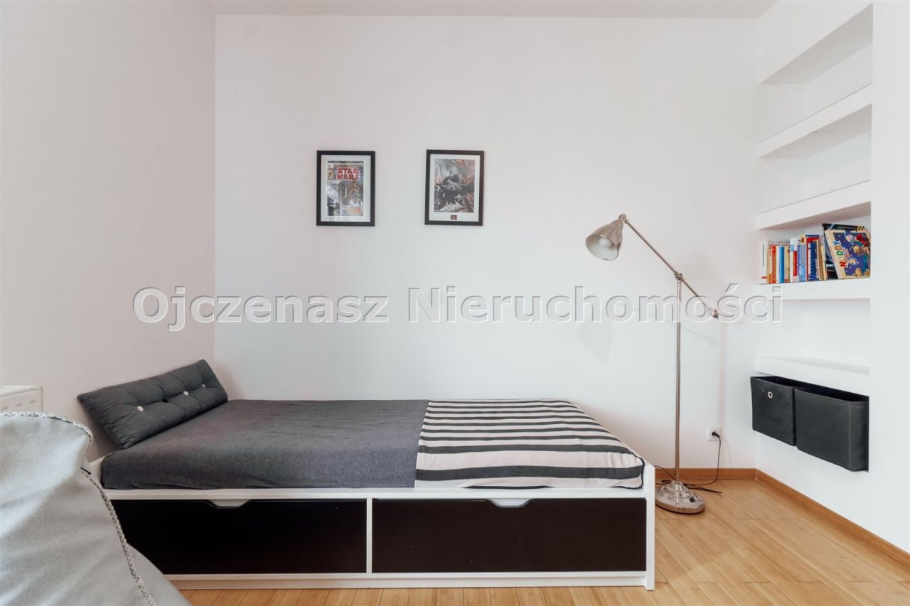 Mieszkanie 3-pokojowe Niemcz. Zdjęcie 15