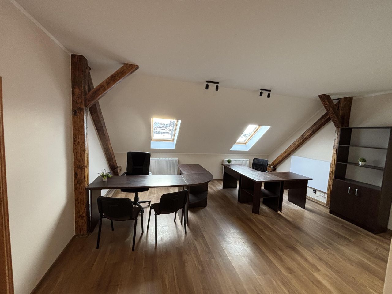 Biuro Świdnica Centrum, ul. Armii Krajowej. Zdjęcie 1