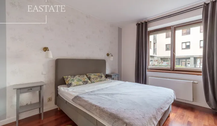 Mieszkanie 3-pokojowe Warszawa Śródmieście, ul. Dobra